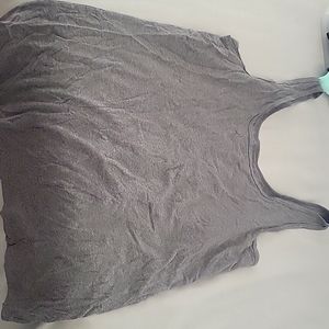 Gray tank yop